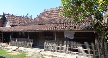 java wood house
