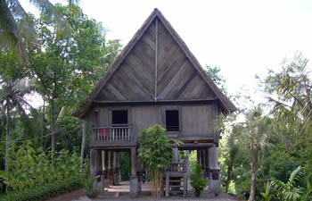 rumah antique indonesia
