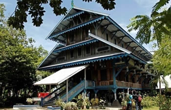 south east sulawesi house